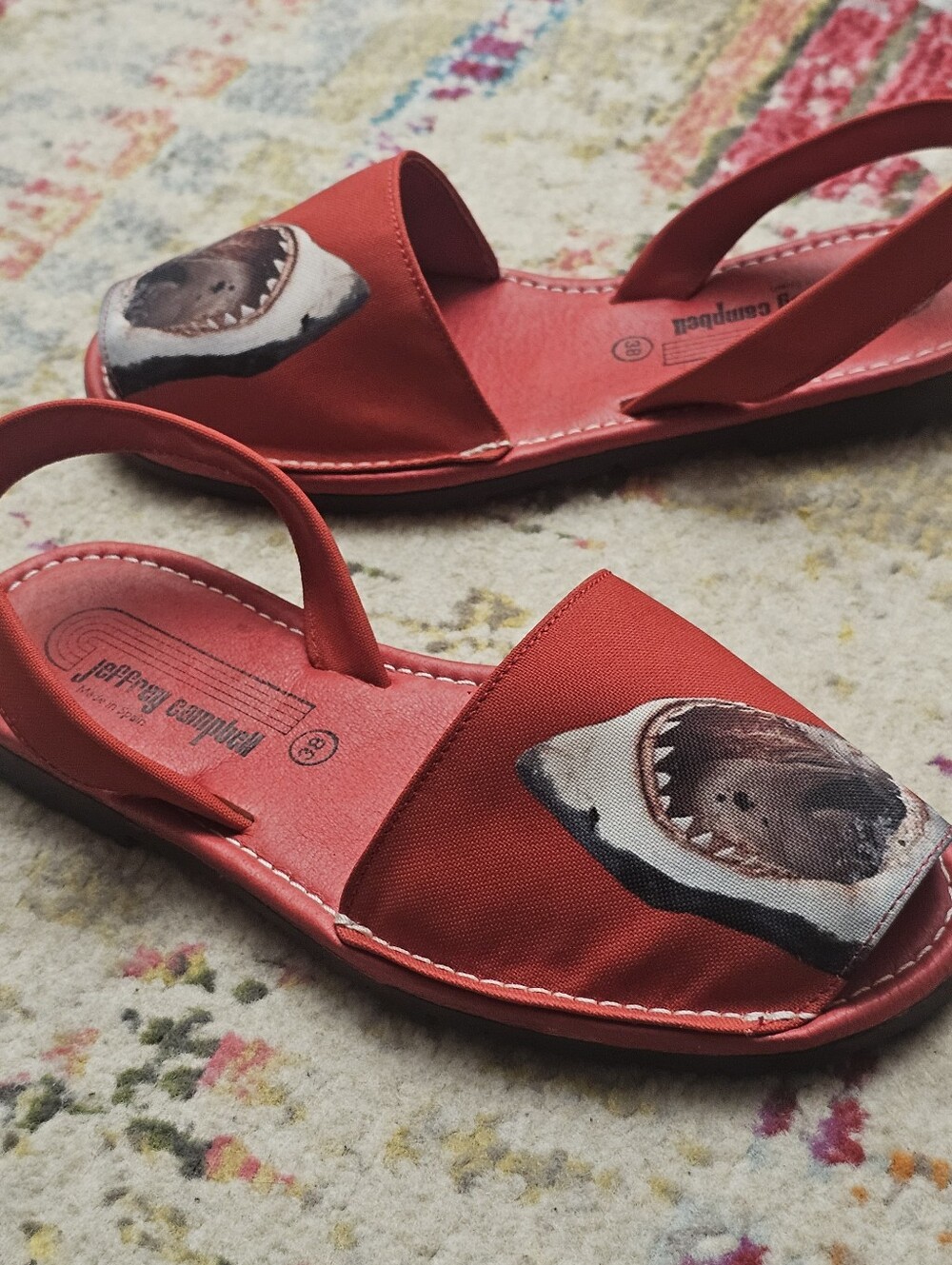 Jeffrey Campbell Ibiza Women Avarca Sandals Womens US 7.5 / EU 38 Shark Print - Picture 2 of 10